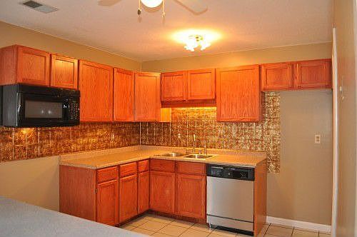4th image of 4263 Bennington Blvd Unit 12-G