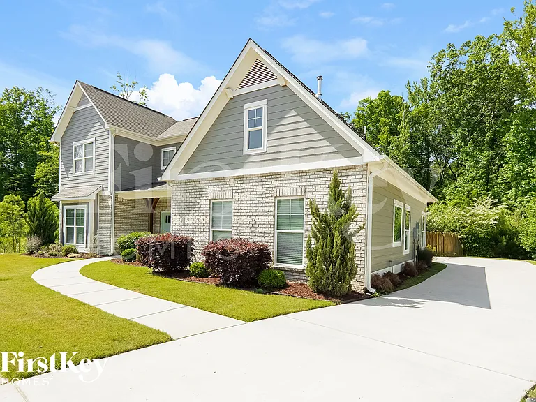 744 Helena Station Dr — Photo 2
