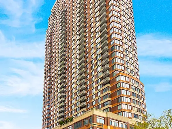 4-74 48th Avenue image 6 of 9