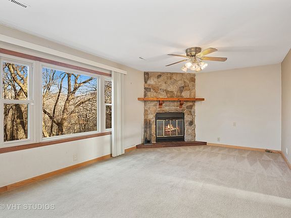 5th image of 114 Lake Shore Dr