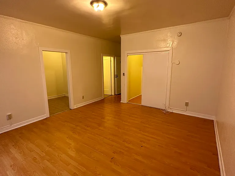 504 S Rampart Blvd #7 — Photo 5