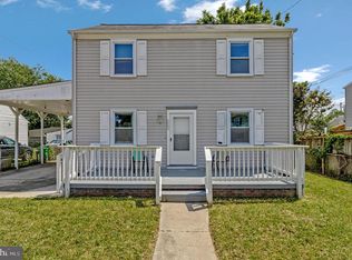 2003 Ravenswood St, Hyattsville, MD 20782