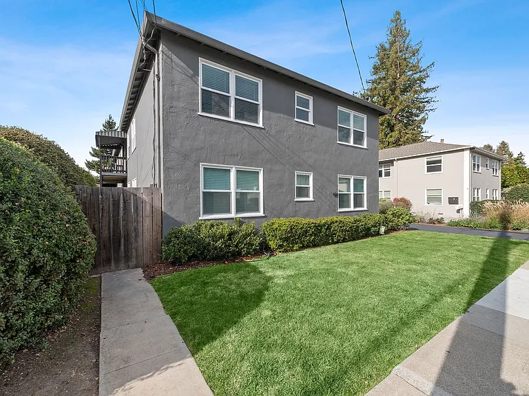 934 Oak Lane — Photo 4