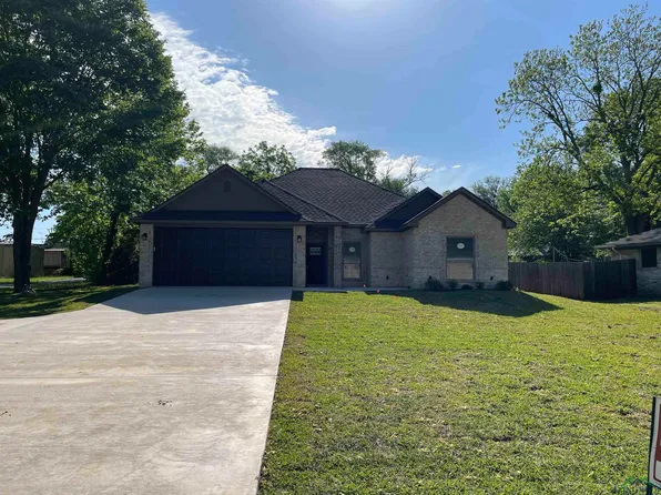 703 S Van Buren, Henderson, TX 75654