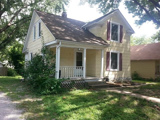 1st image of 4221 Genessee St