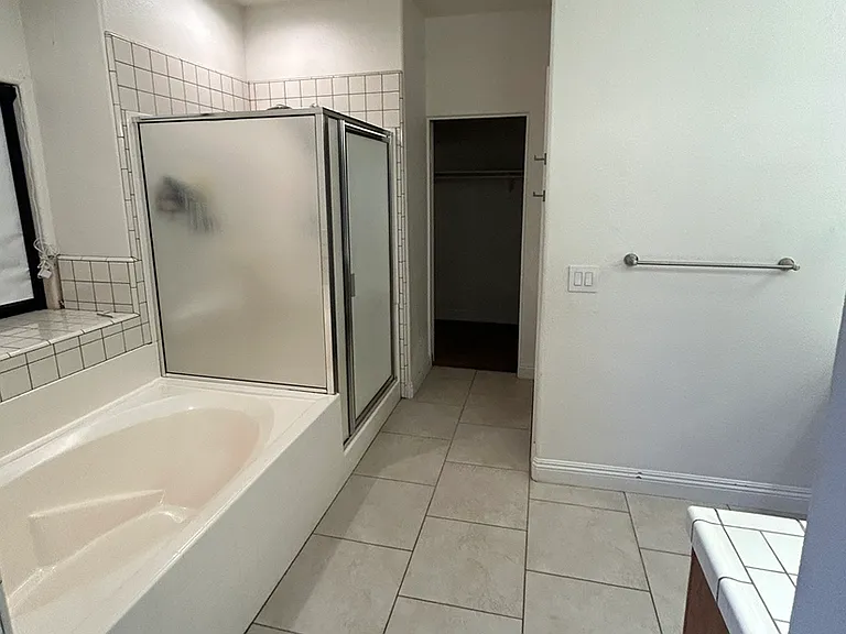 7146 Amanda Way — Photo 14