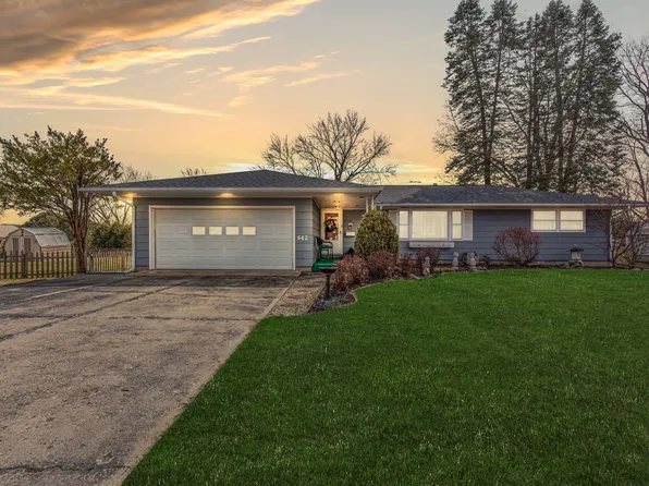 642 Erickson Dr S, Princeton, IL 61356