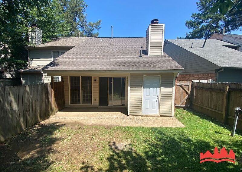 1st image of 3682 Hyacinth Dr