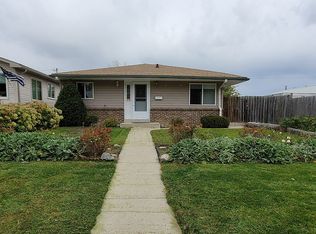 1104 Menomonee Ave, South Milwaukee, WI 53172