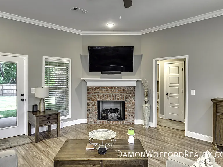538 Patrick Farms Dr — Photo 20