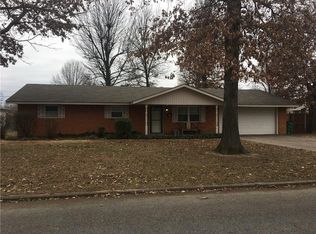 1907 Westwood Ave, Springdale, AR 72762