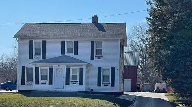 2nd image of 2442 Union Rd