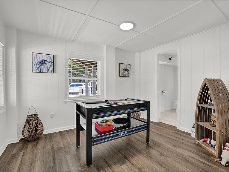 1027 S Shore Dr #B — Photo 13