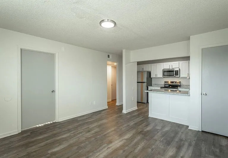 Kates View Apartments — Photo 5