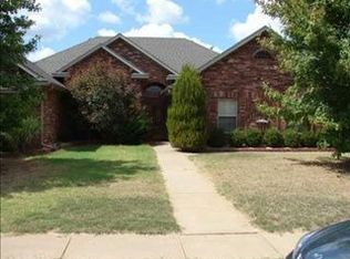 600 Drake St, Bentonville, AR 72712