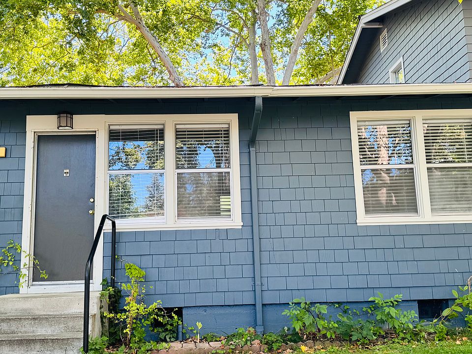 1st image of 80 Martin Dr