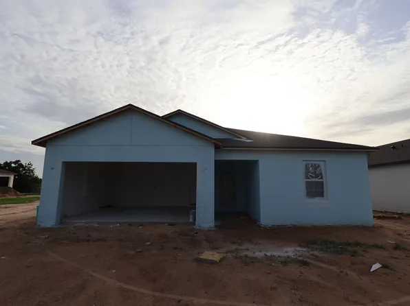 12291 Stirrup Dr, Dade City, FL 33525