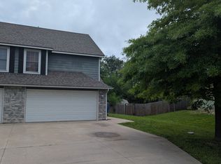 3416 Morning Dove Cir, Lawrence, KS 66049