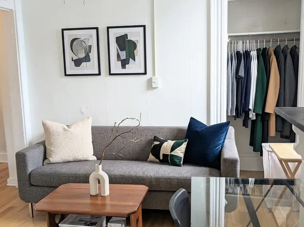 5434 Howe St, Pittsburgh, PA