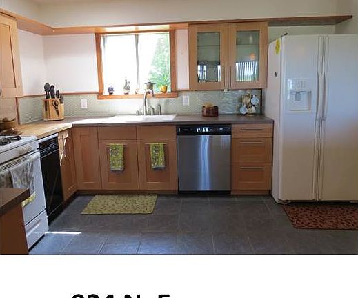 5th image of 924 N Eva Ave