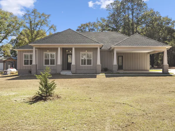 608 Blue Pond Ln, Ponce De Leon, FL 32455