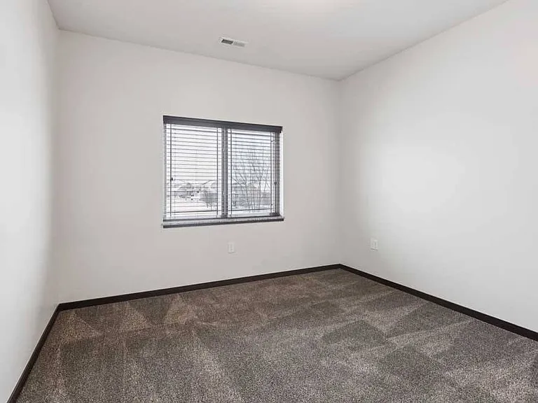 360 at Jordan West — Photo 222
