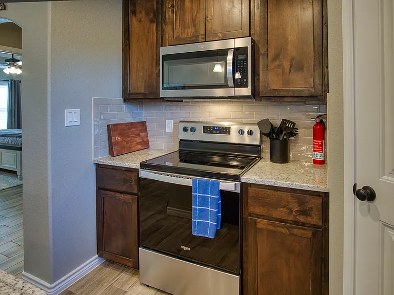1139 Cedar Bnd — Photo 12