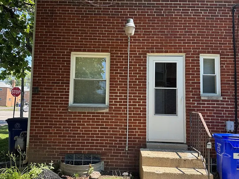 4945-4951 N High St — Photo 13