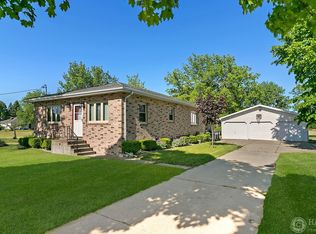 985 22nd Ave, Kenosha, WI 53140