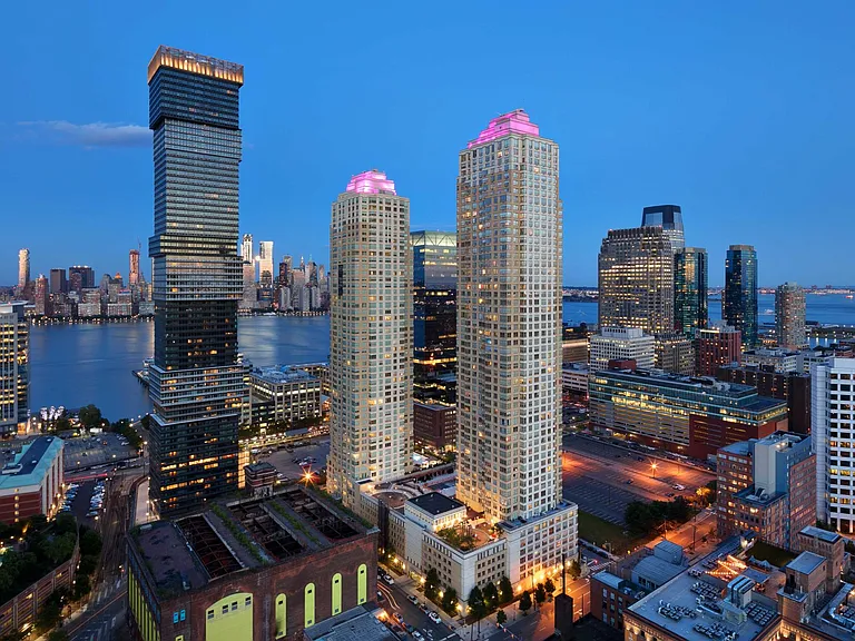 69 Bay St #8-01 — Photo 15