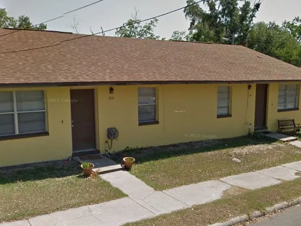 1312 W Walnut St