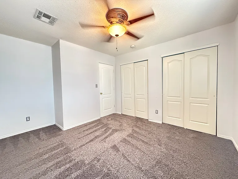 14057 Tierra Delfin Dr — Photo 33