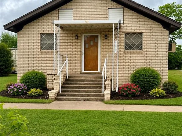 120 N Main St, Verden, OK 73092