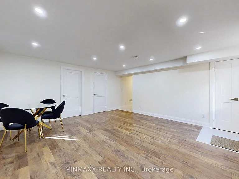 202 Forbes Ter — Photo 6