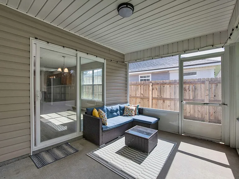 1477 Sturbridge Pl — Photo 26