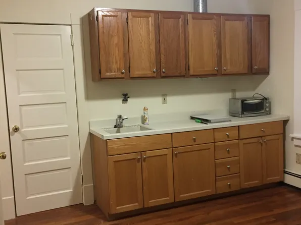 (undisclosed Address), White Plains, NY 10606