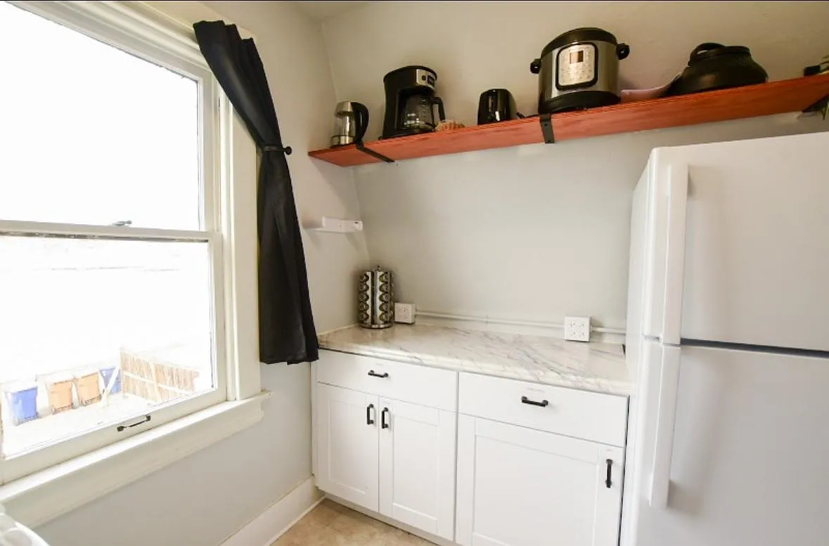 Unit Photo - 1316 W Dean Ave #2