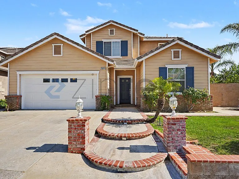 25014 Oliver Way — Photo 1