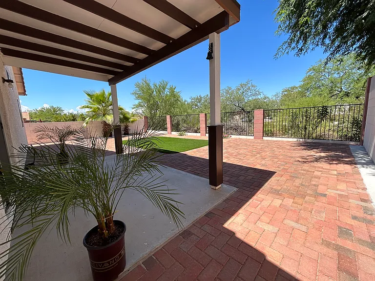 8271 N Camino De La Viola — Photo 24