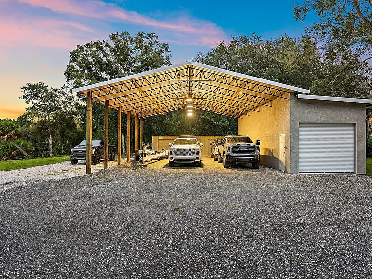 12955 SW Kanner Hwy — Photo 9