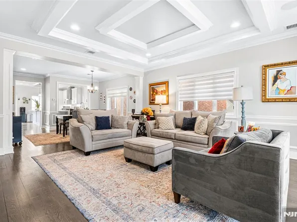 6 Marion Avenue #B, Cliffside Park, NJ 07010