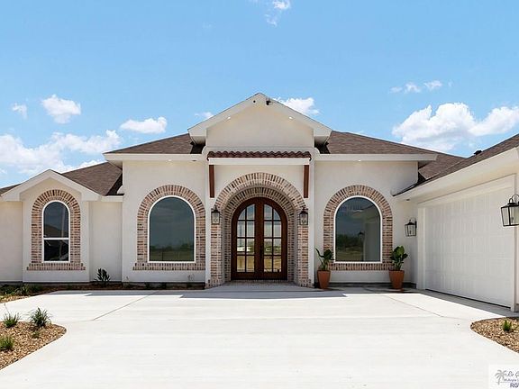 3rd image of 16506 Legends South Ln