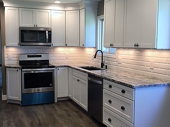 Custom white shaker w/ crown