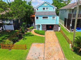 512 Clear Lake Rd, Clear Lake Shores, TX 77565