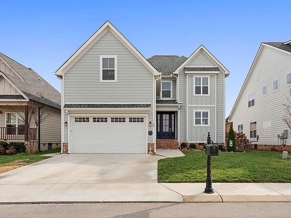 3rd image of 60 Lake Life Ct