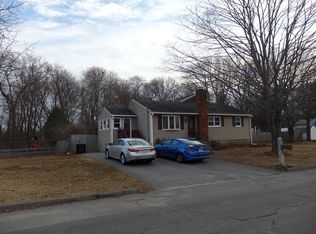 15 Jade St, Methuen, MA 01844