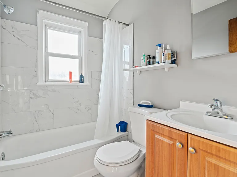 5003 Erie St — Photo 10