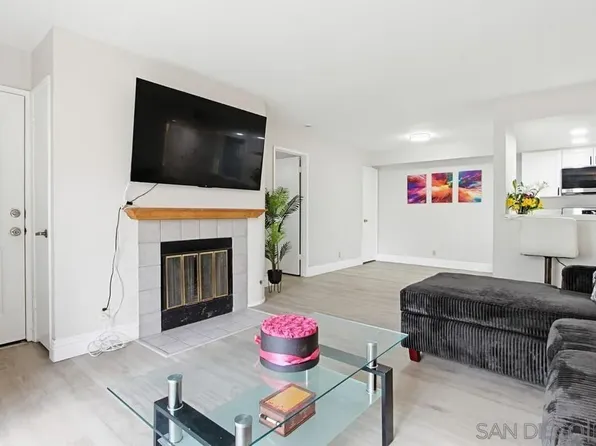 9418 Twin Trails Dr Unit 102, San Diego, CA 92129