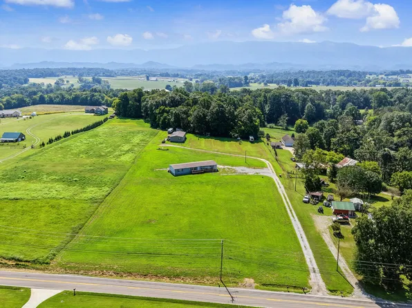 124 Sevierville Rd, Maryville, TN 37804