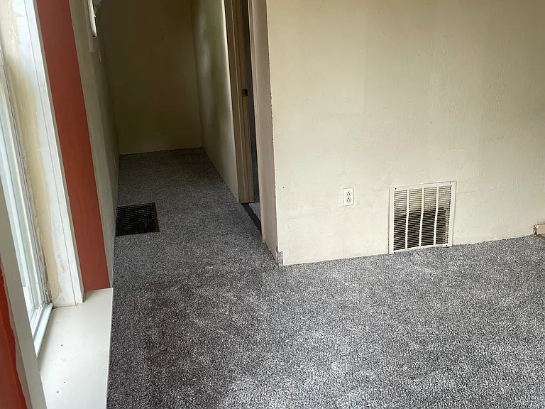 100 Upton Ave #B — Photo 4